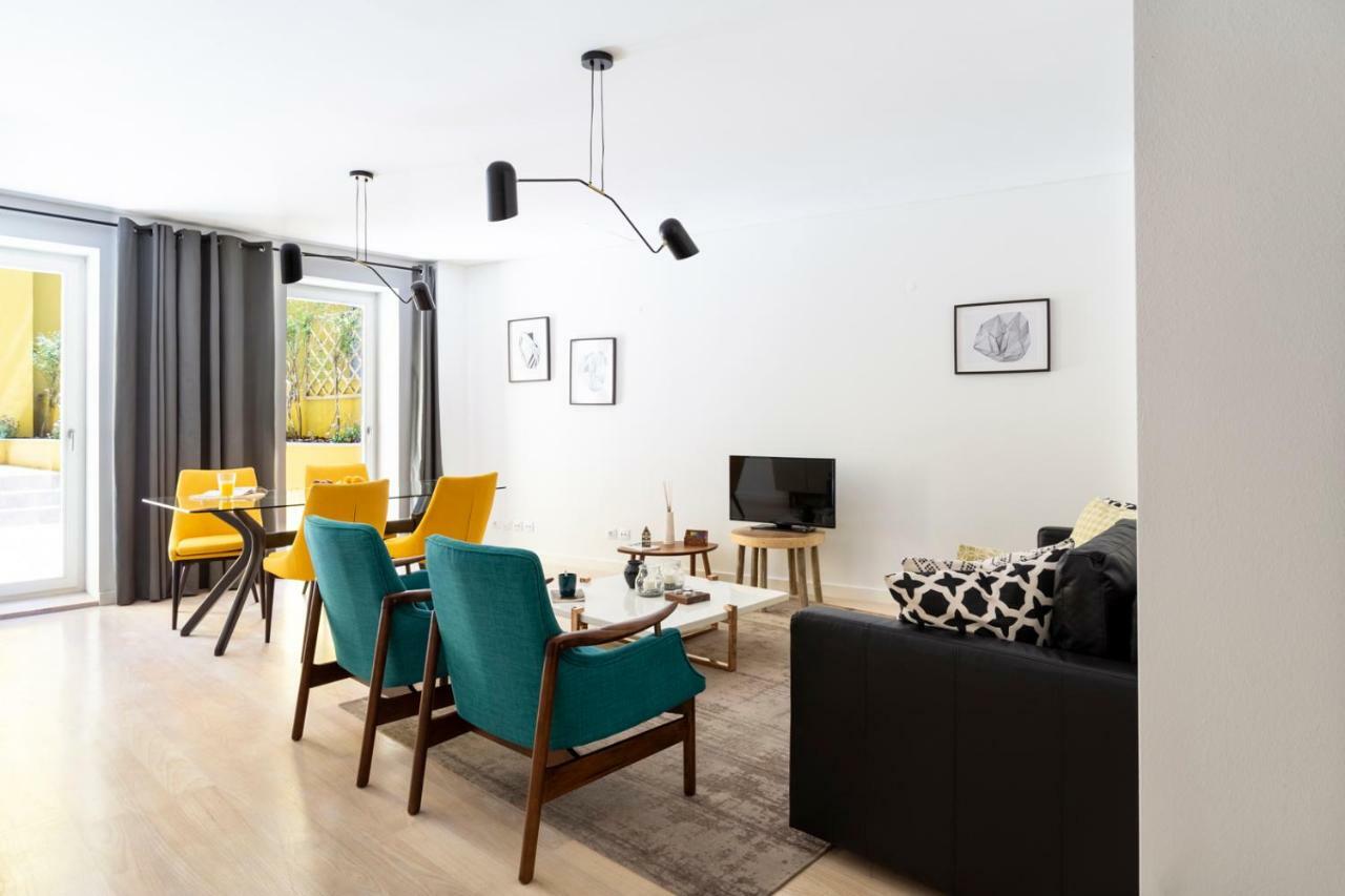 Altido Bright And Elegant 1Br Home With Workspace And Huge Terrace In Pena, Close By Viewpoint Lisboa Exteriör bild
