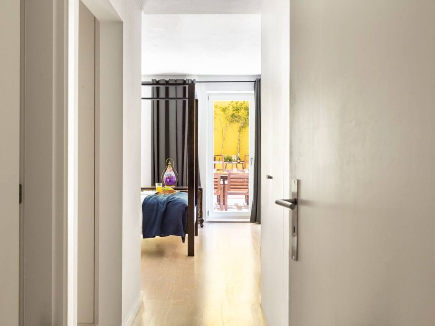 Altido Bright And Elegant 1Br Home With Workspace And Huge Terrace In Pena, Close By Viewpoint Lisboa Exteriör bild